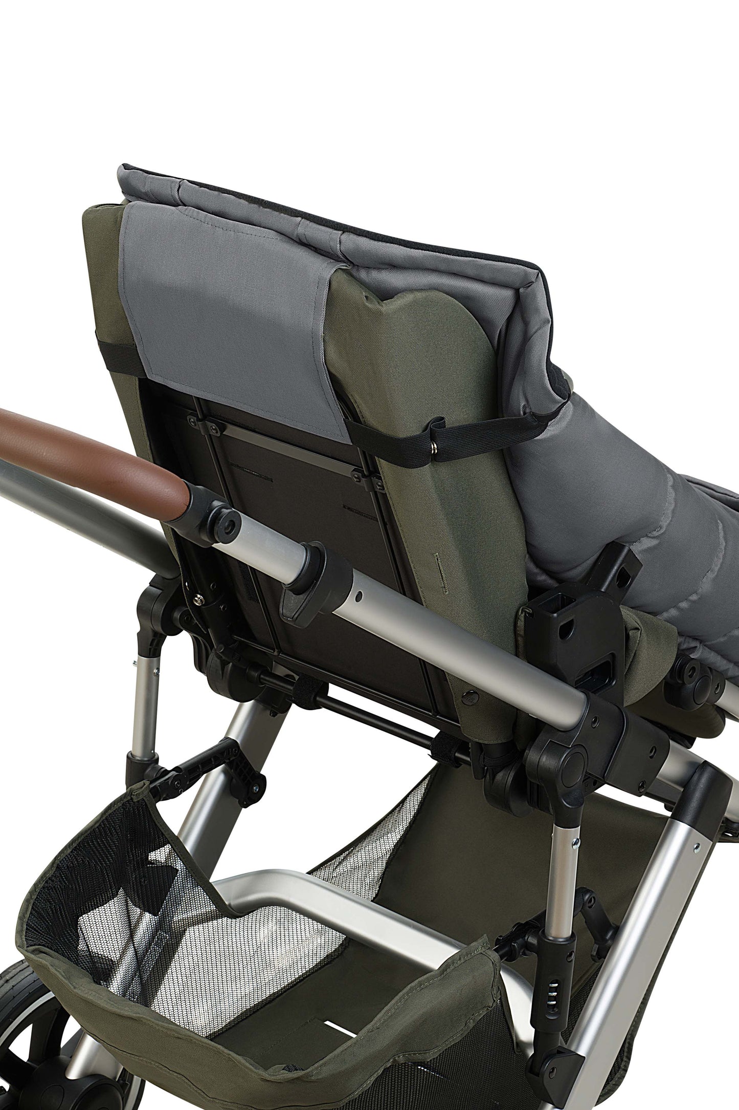 Fußsack Benno 2.0 mit Überschlag für die Kinderwagenrückenlehne für optimalen Sitz