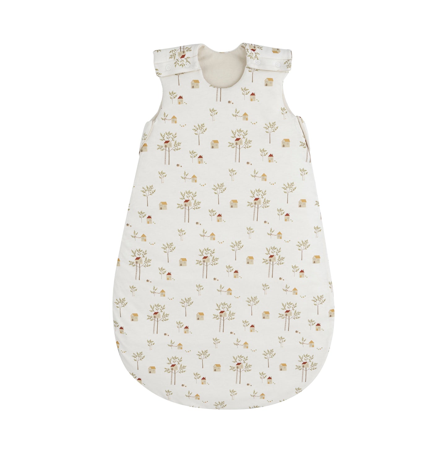 Frontansicht des Ganzjahres mitwachsenden Jersey-Schlafsacks für Babys in der Designvariante Treehouse mit Baumhäuser-Muster, ärmellos und mit durchgehendem Reißverschluss seitlich.